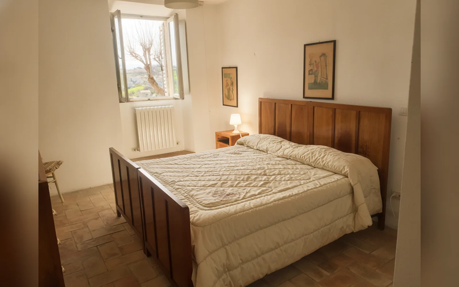 Camera con bagno privato — Casa Viale Marconi, Monte San Pietrangeli (Marche) (foto 8)